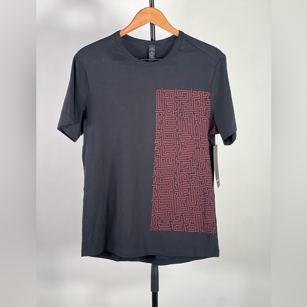 NWT Lululemon 5 Year Basic Tee *Lunar New Year size M - Picture 4 of 7